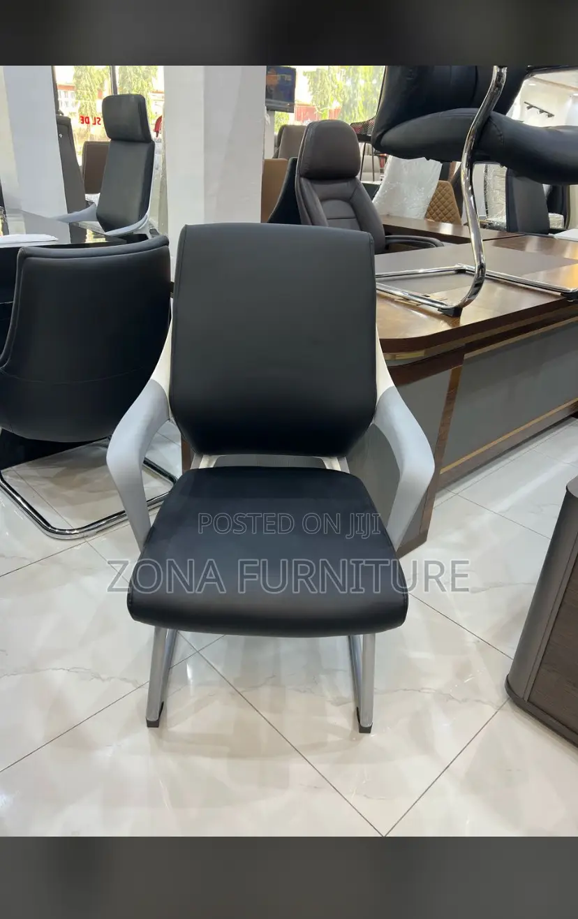 Executive Office Visitors Chair Black