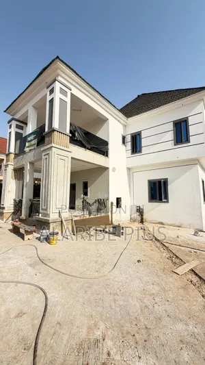 4bdrm Duplex in Estate, Lokogoma for sale
