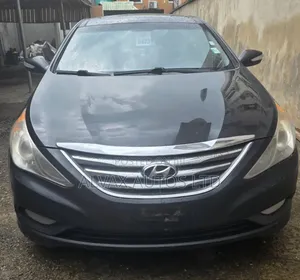 Hyundai Sonata 2013 Black