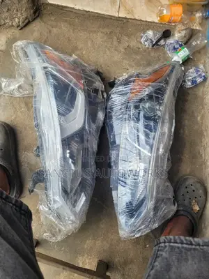 Headlight Nissan Altima 2022