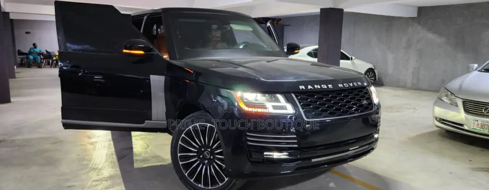 Land Rover Range Rover Vogue 2012 Black