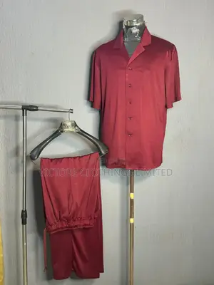 Premium Vintage Outfits