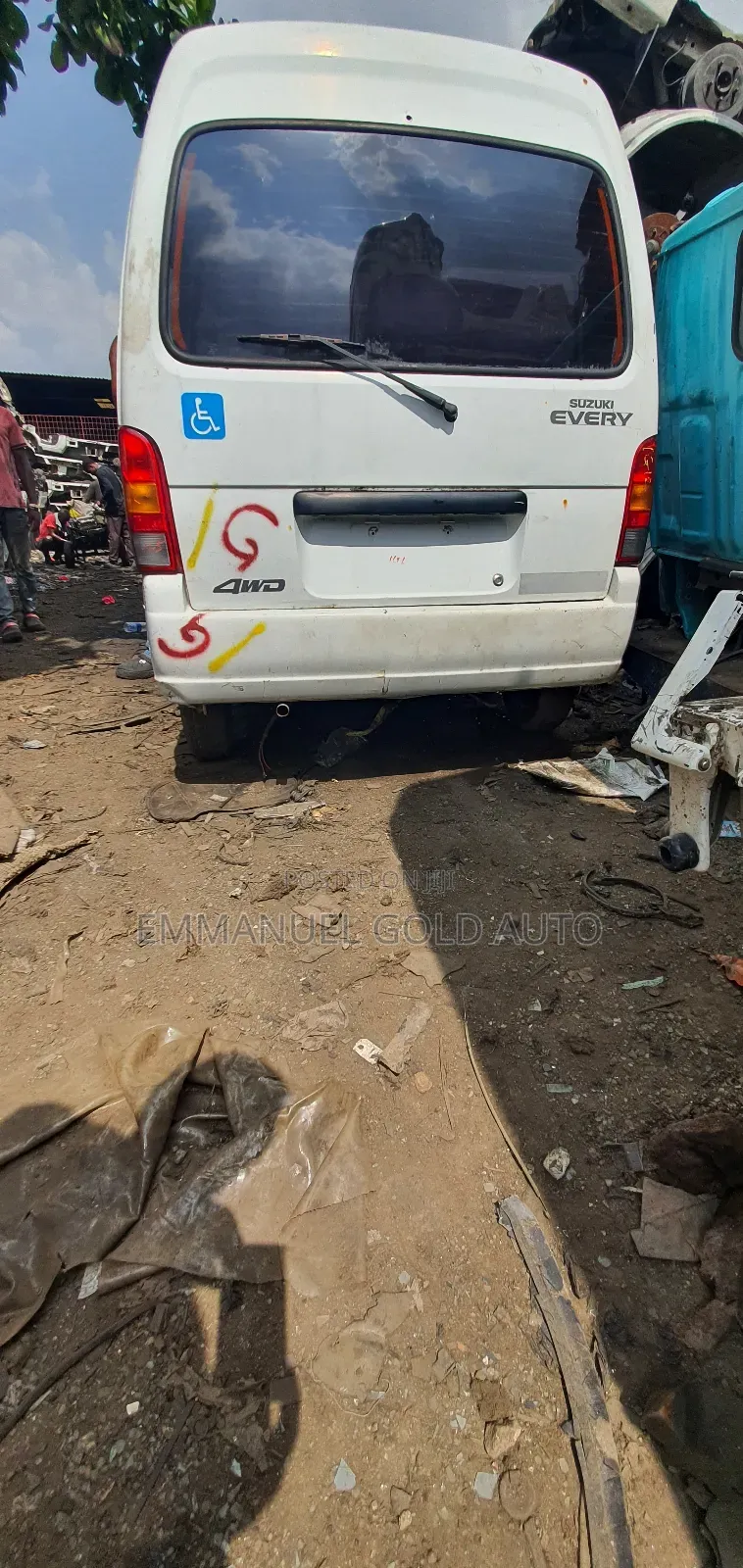Suzuki APV Minibus 2008 White