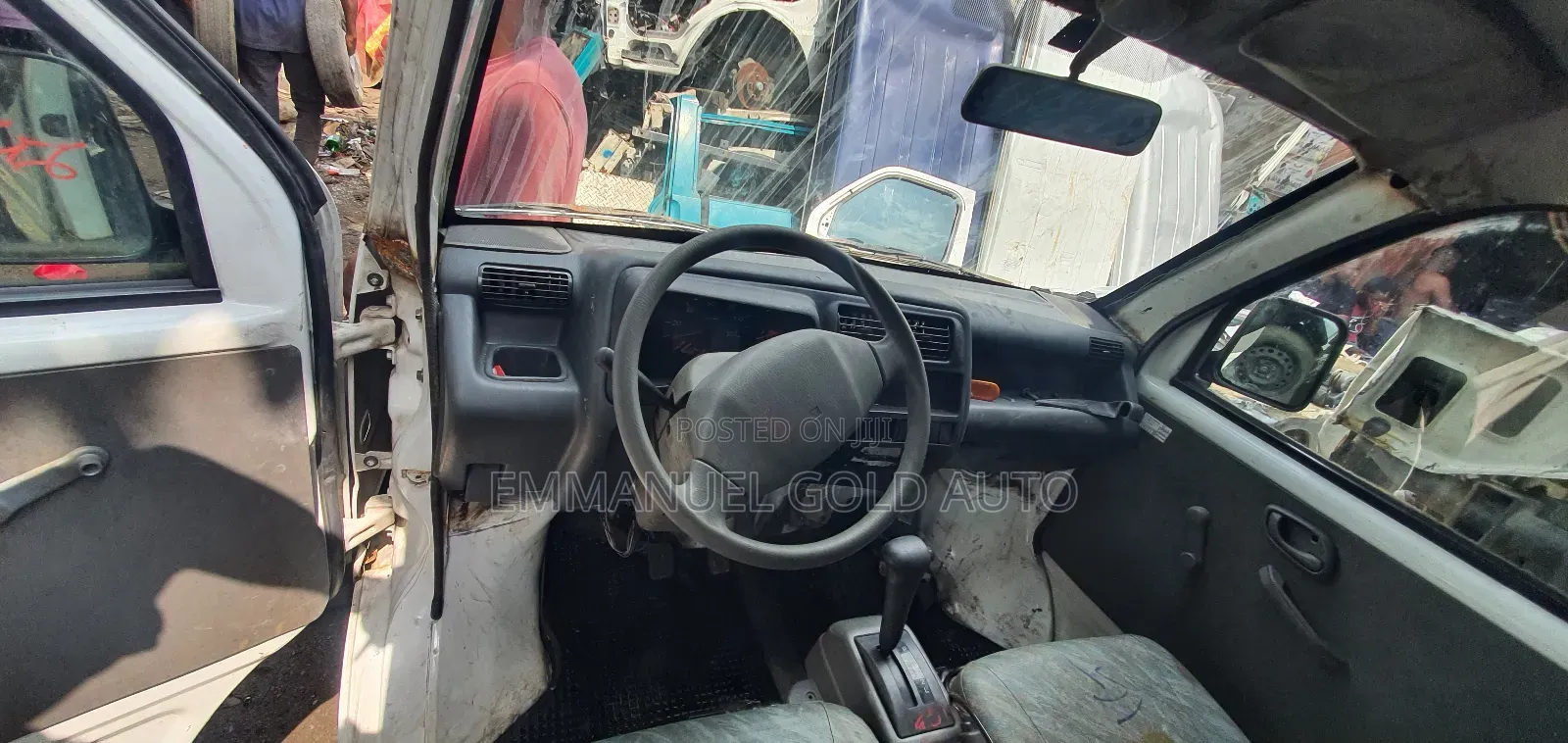 Suzuki APV Minibus 2008 White