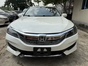 Honda Accord 2016 White