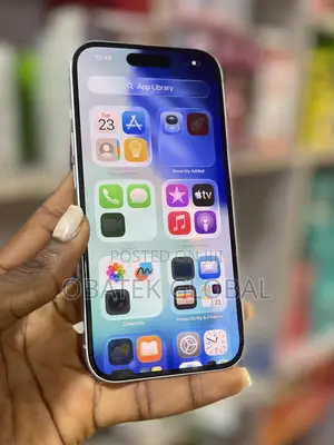 Apple iPhone 15 128 GB White
