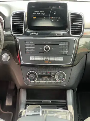 Mercedes-Benz GLE-Class 2016 Gray