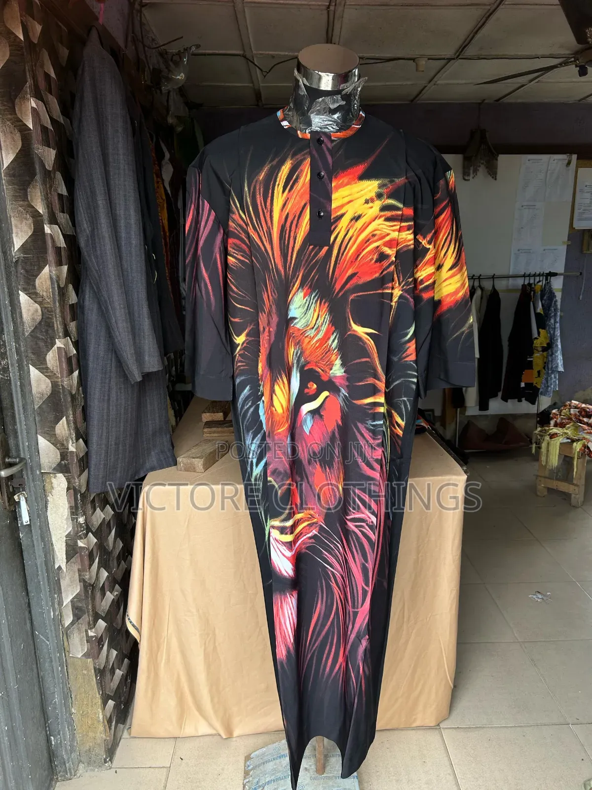 Lion Head Vintages /Jalab Outfit