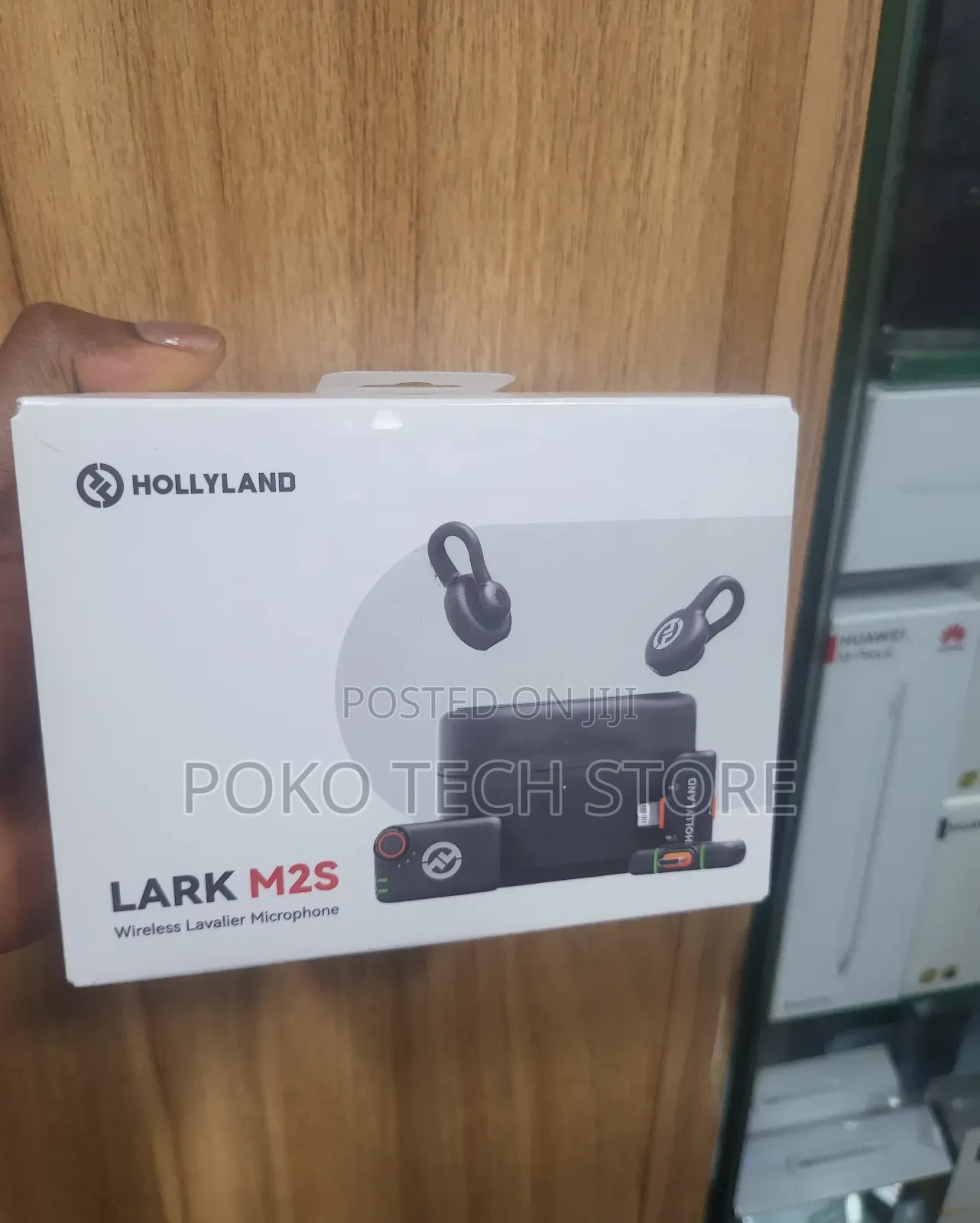Hollyland Lark M2s Wireless Lavalier Microphone System.