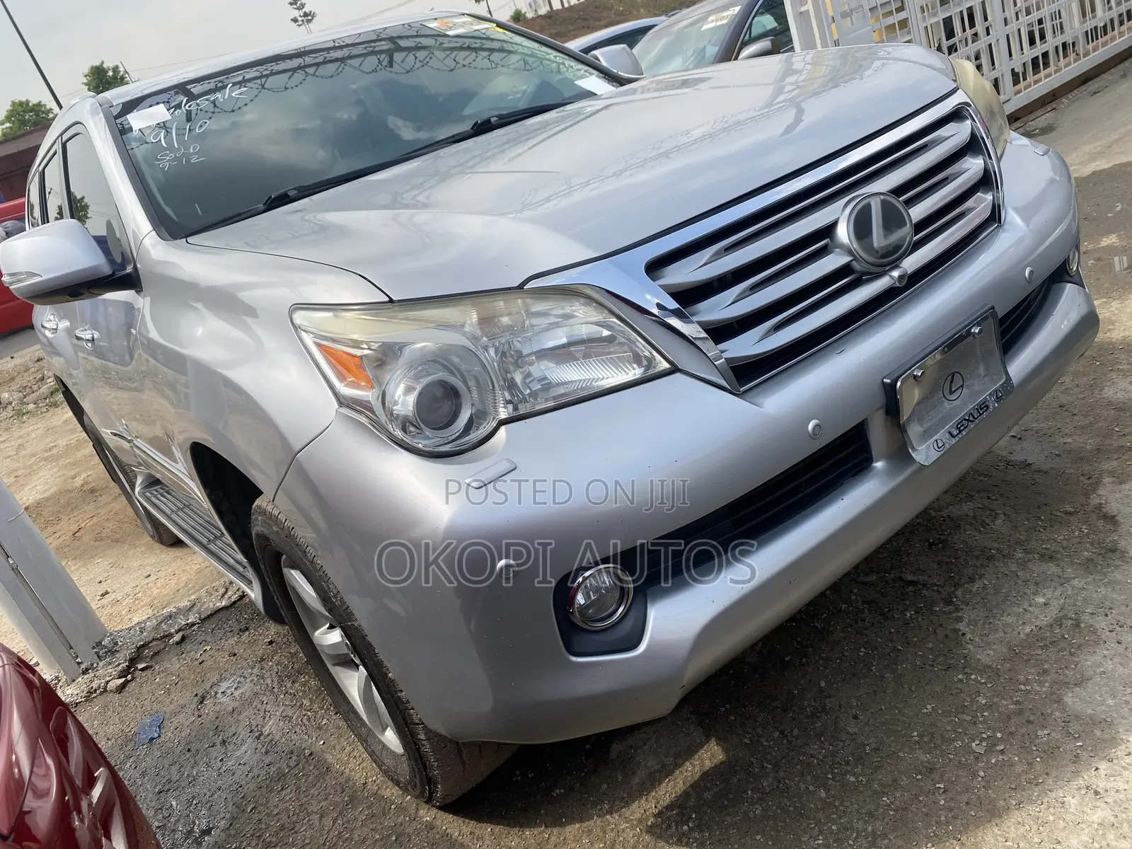 Lexus GX 2011 Silver