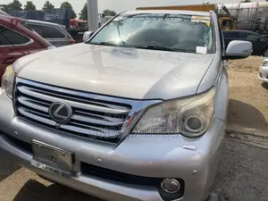 Lexus GX 2011 Silver