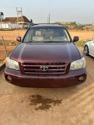 Toyota Highlander 2004 Red