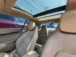 Mercedes-Benz E350 Base 4dr Sedan RWD (3.5L 6cyl 7A) 2016 Brown