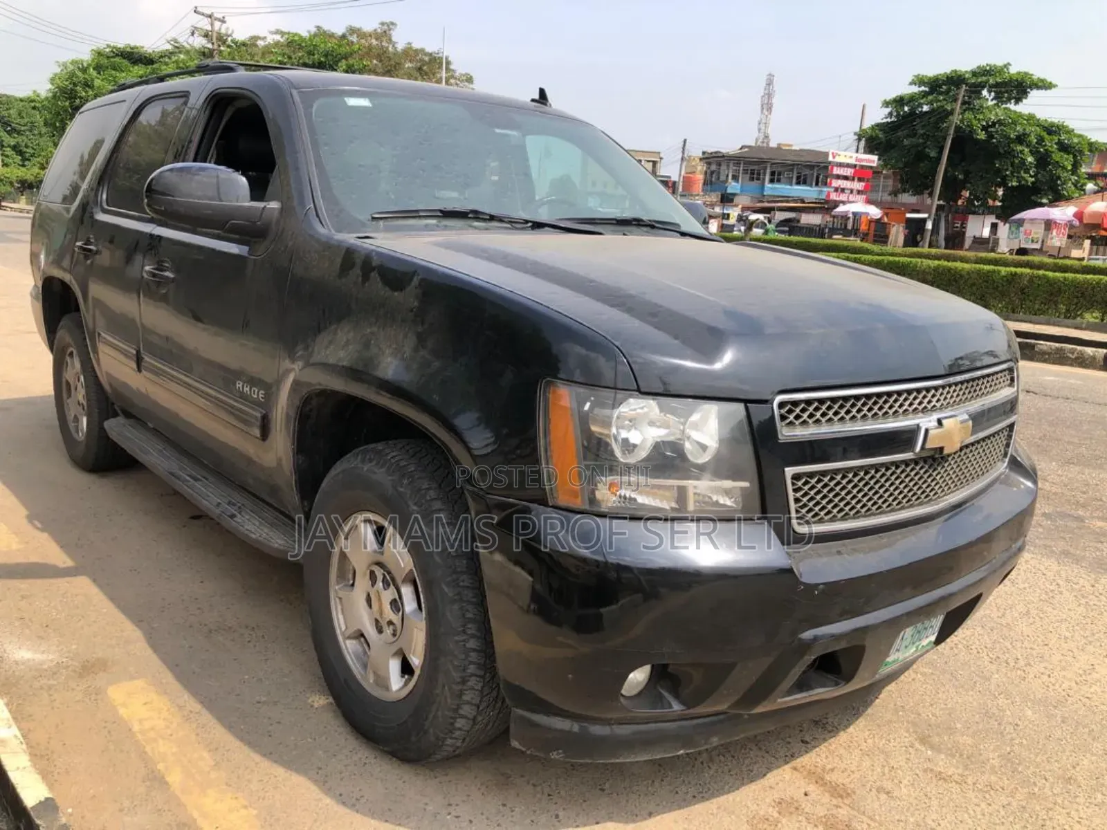 Chevrolet Tahoe LT 2010 Black