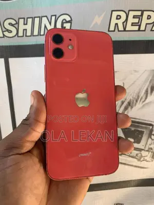 Apple iPhone 12 64 GB Red