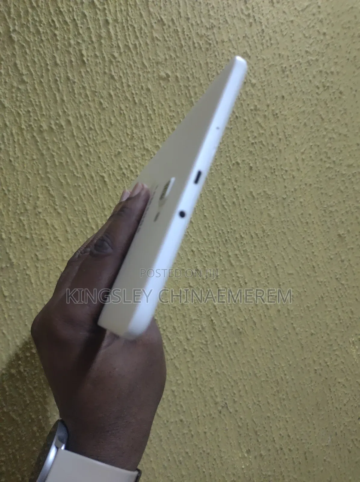 Samsung Galaxy Tab A 10.1 (2016) 16 GB White