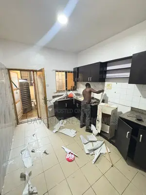 1bdrm Apartment in Lekki Phase1 for rent
