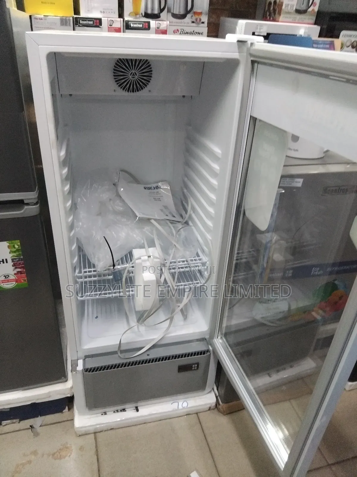 Bruhm Showcase Fridge 200 Liters