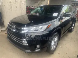 Toyota Highlander Limited 4dr SUV AWD (3.5L 6cyl 6A) 2015 Black