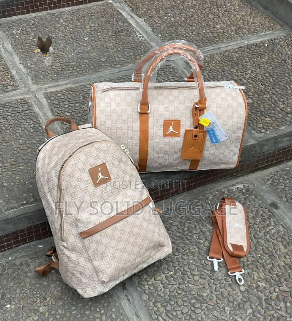 Quality Duffel Bag With Backpack