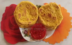 Turmeric Flatbread (6pcs) With Sauce