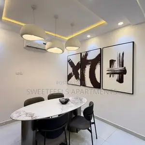 Deluxe 2 Bedroom Apartment With Pool, Gym and Ps5