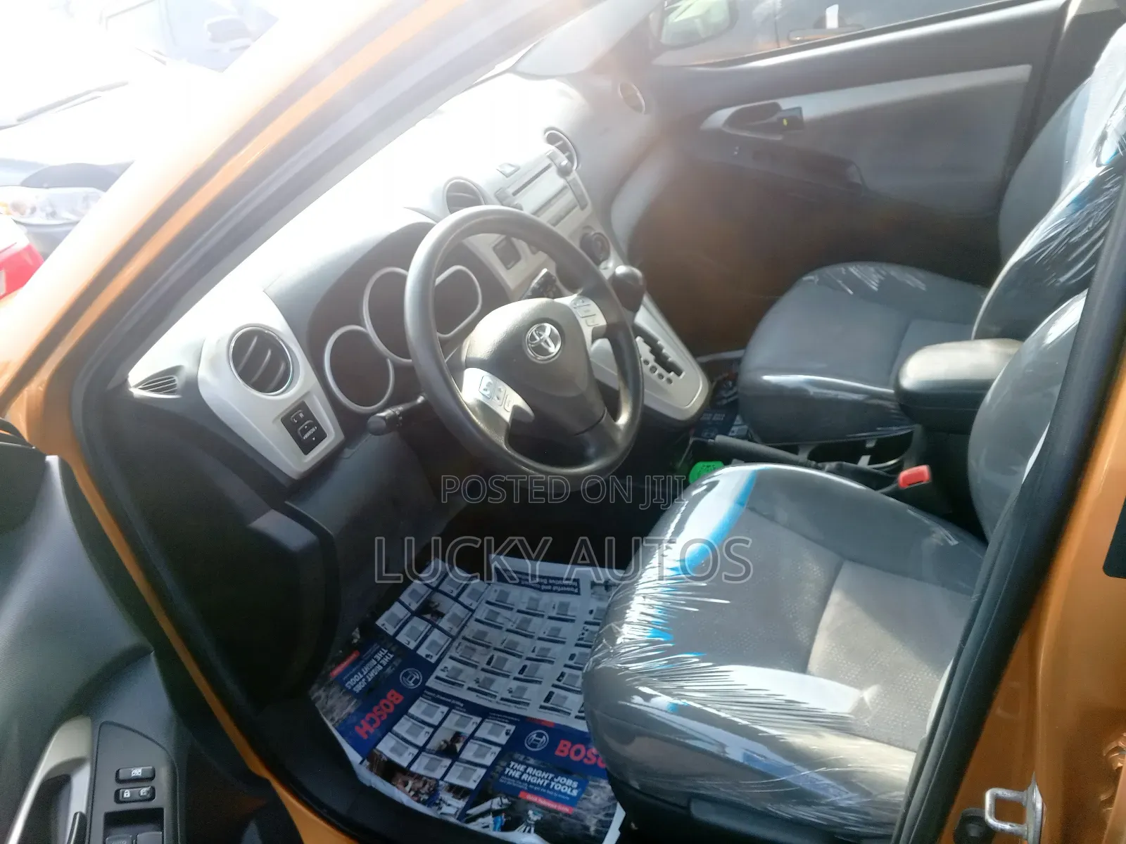 Toyota Matrix 2011 Yellow