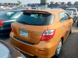 Toyota Matrix 2011 Yellow