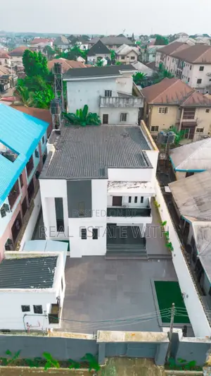 Furnished 5bdrm Duplex in Woji for sale