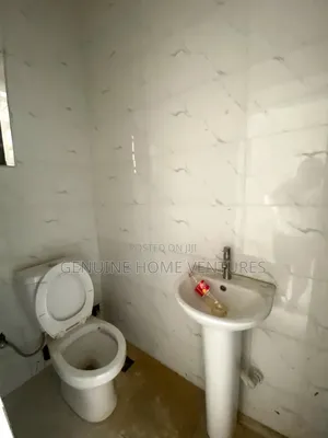 4bdrm Duplex in Olokonla for rent