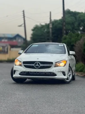 Mercedes-Benz C250 2018 White