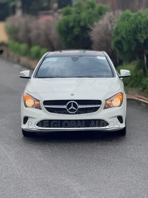 Mercedes-Benz C250 2018 White