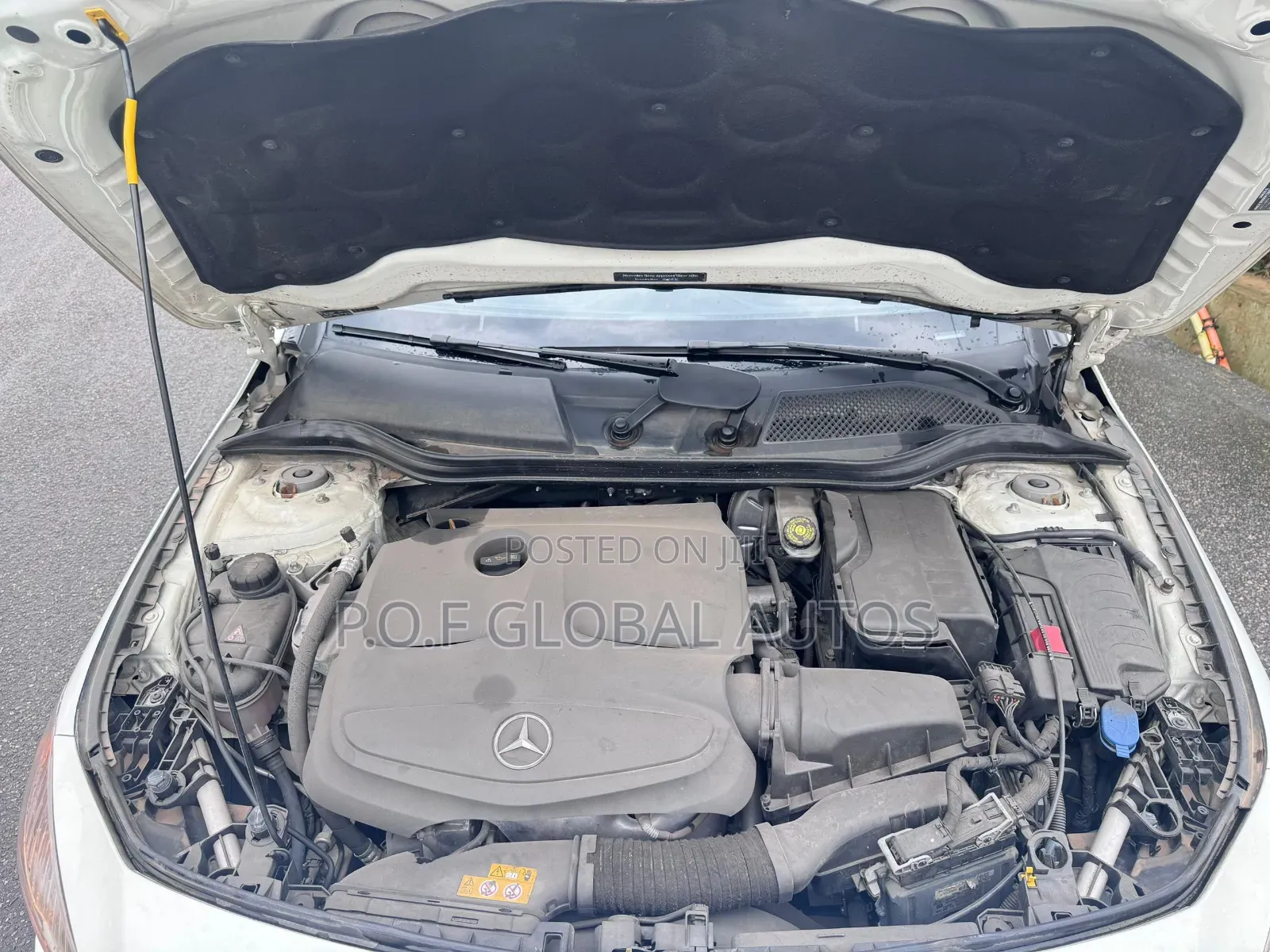 Mercedes-Benz C250 2018 White