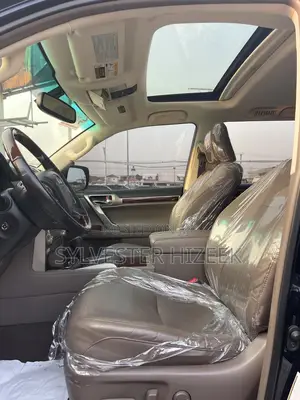 Lexus GX 2019 Blue