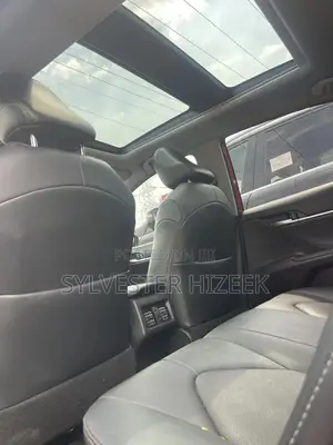 Toyota Camry XSE 2021 Red