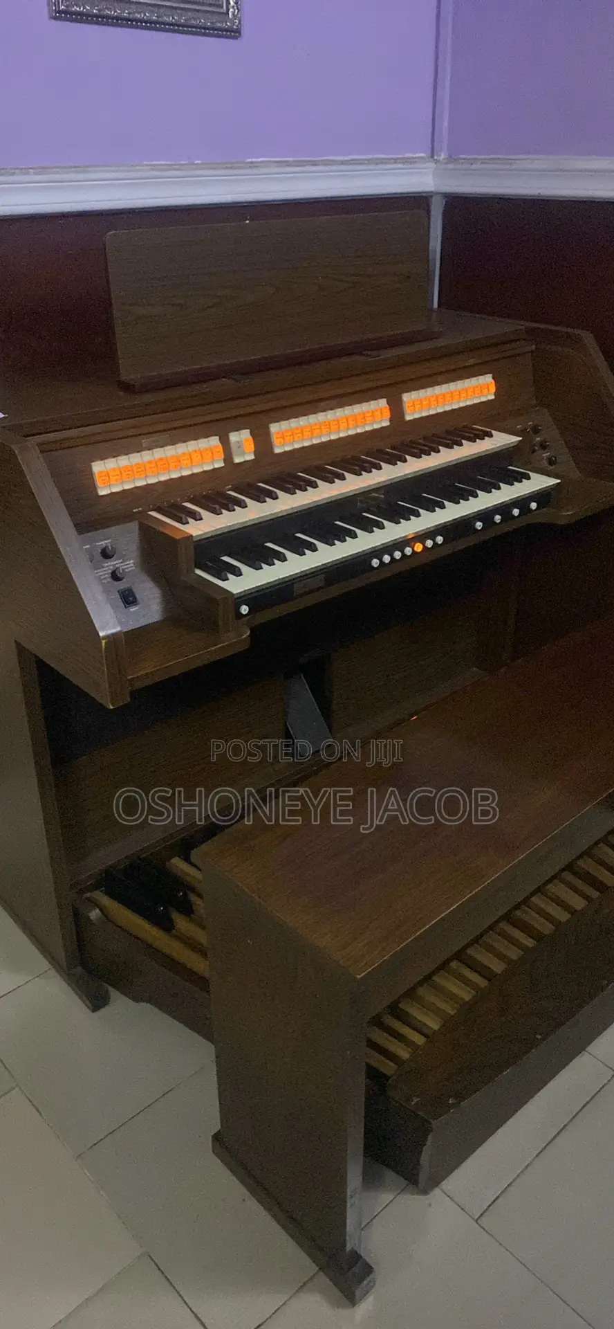 Viscount Organ