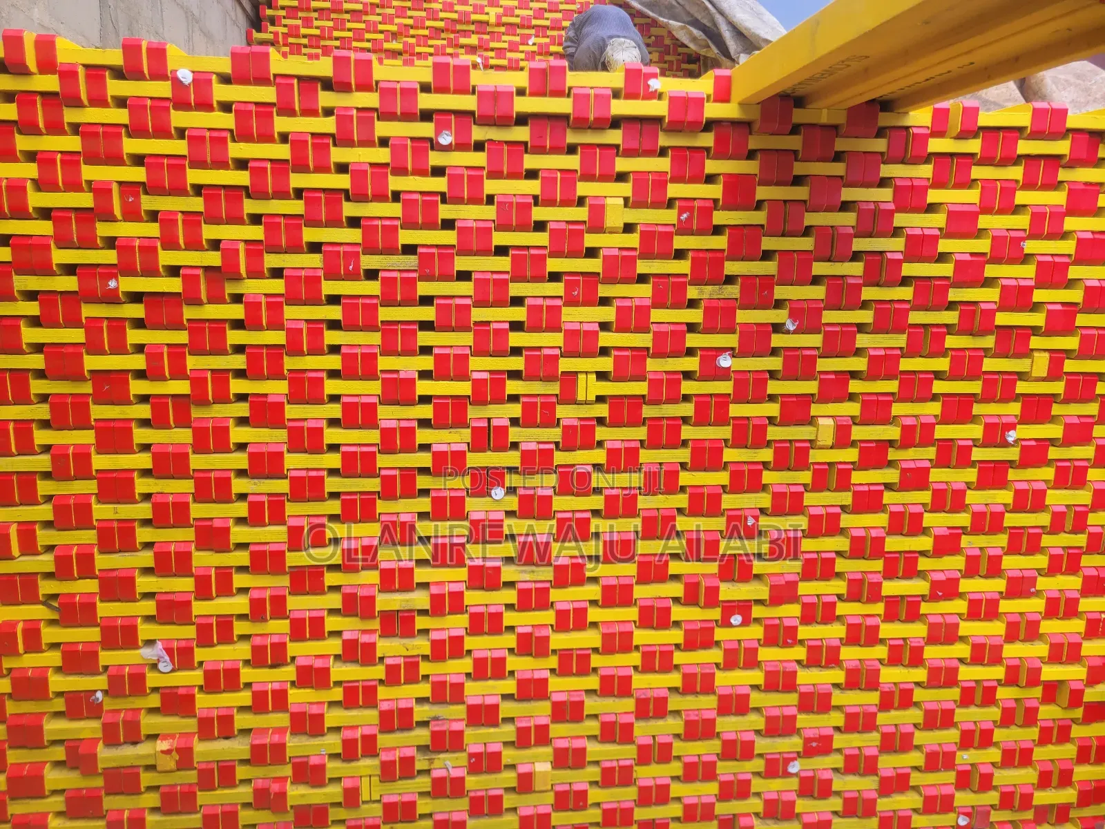 Doka Yellow Beam