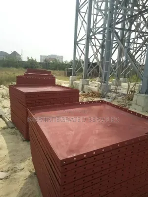 Pressed Steel Braithwaite Water Tank And Stanchion