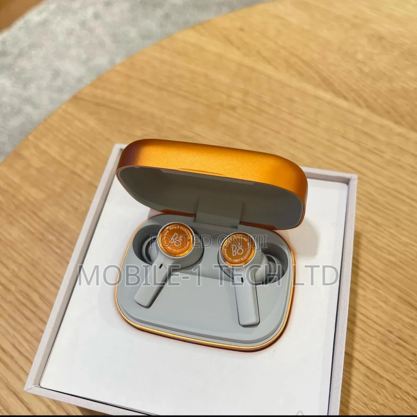 Beoplay Ex 11 Luxury Copper Gold 2025