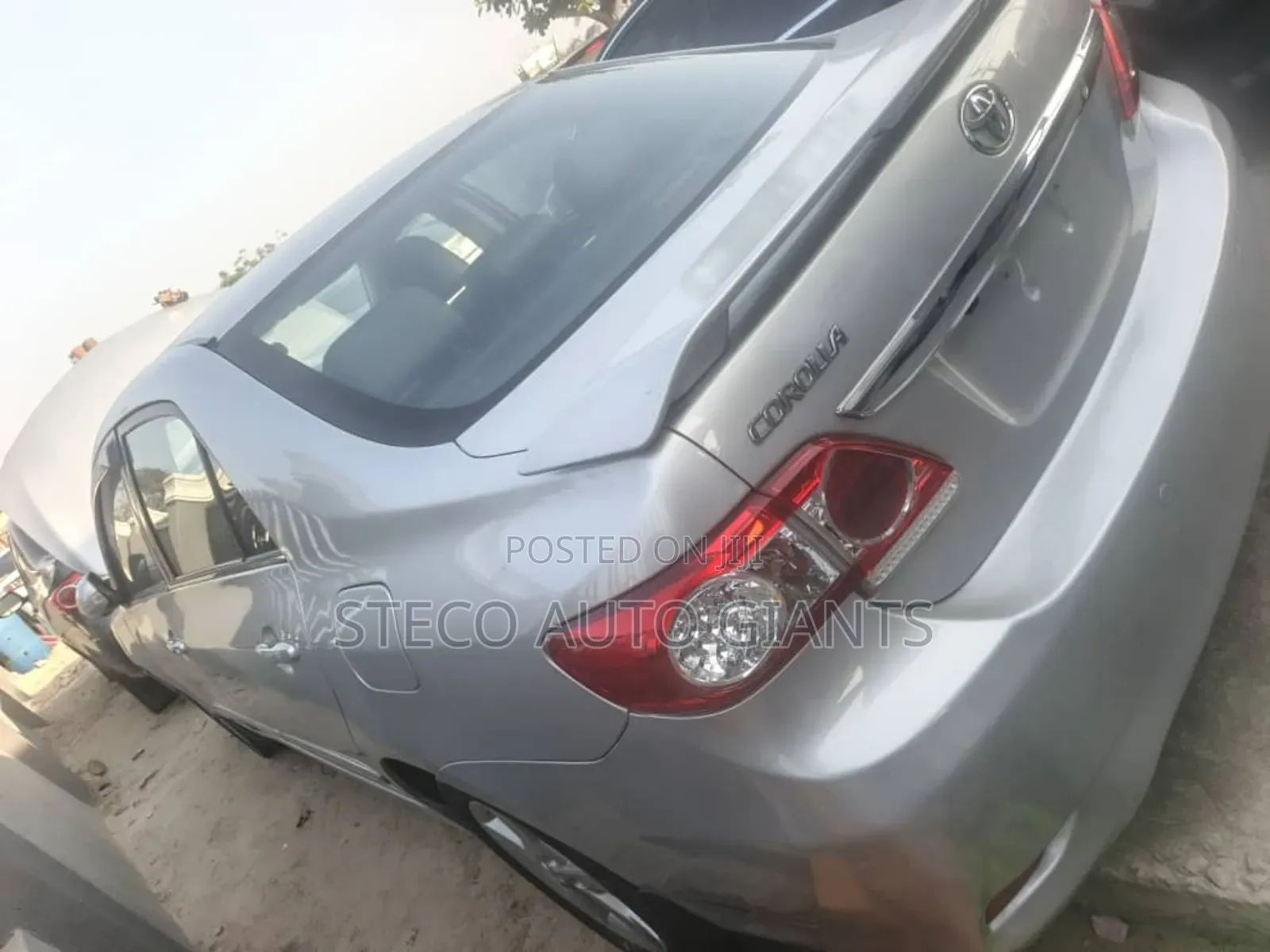 Toyota Corolla 2012 Silver
