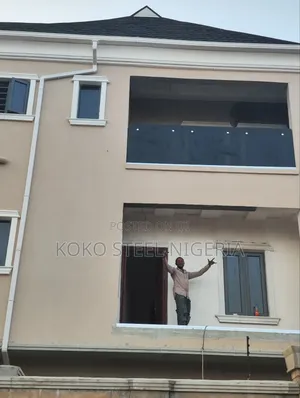 10mm Black Tempered Glass Handrail