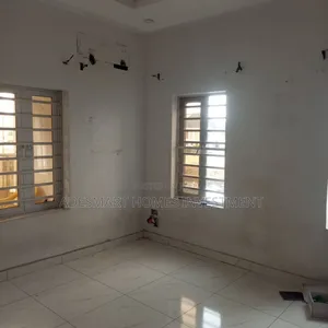 1bdrm Shared Apartment in Lekki County, for rent