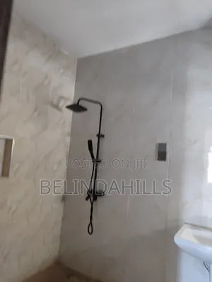 3bdrm Block of Flats in Jahi for rent