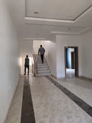 4bdrm Townhouse / Terrace in Jahi for rent