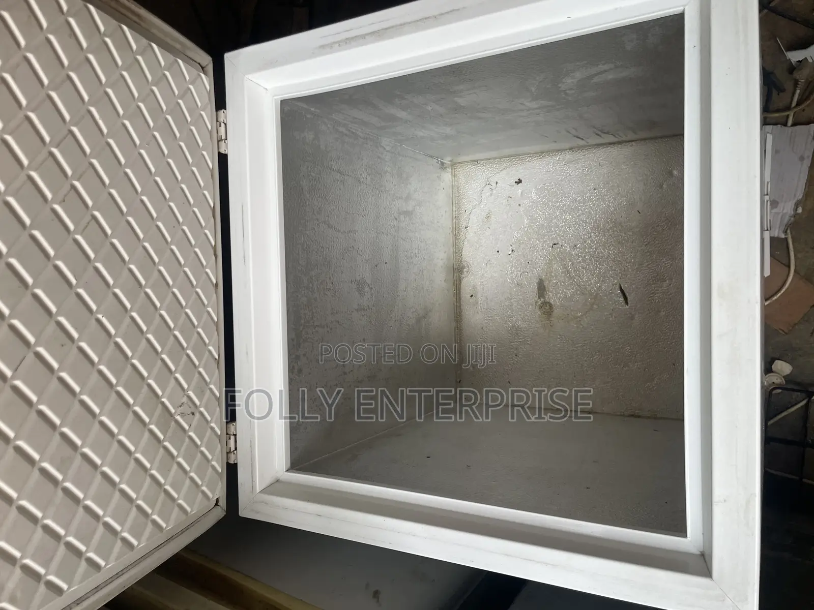100litres Low Voltage Chest Freezer With Basket