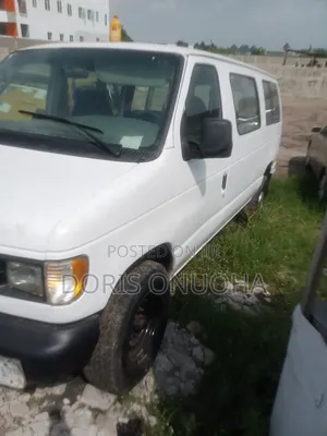 Ford Transit 2022 White
