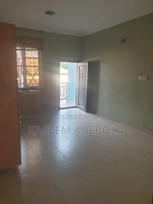 3bdrm Block of Flats in Magodo Phase 2 Gra for rent