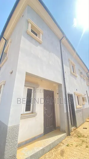 4bdrm Townhouse / Terrace in Jahi for rent