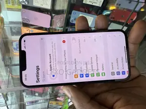 Apple iPhone 16e 128 GB Black