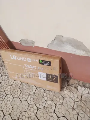 New in Lg 32uq70 Led Tv With Youtube